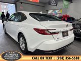 Used 2025 Toyota Camry LE image 4