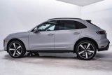 New 2026 Porsche Macan image 2