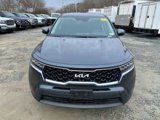 Used 2023 Kia Sorento LX image 3