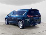 New 2025 Chrysler Pacifica Select image 3