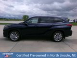 Used 2023 Toyota Highlander Platinum image 2