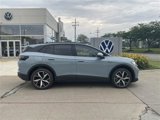 New 2025 Volkswagen ID.4 Pro S image 2