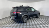 New 2025 Nissan Pathfinder SV image 4