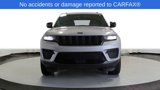 Used 2023 Jeep Grand Cherokee Altitude image 3