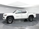 Used 2023 Toyota Tacoma TRD Off-Road image 2