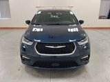 New 2025 Chrysler Pacifica Select image 3