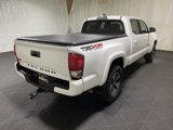 Used 2017 Toyota Tacoma TRD Off-Road image 4