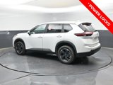 Certified 2024 Nissan Rogue SV image 3