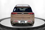 New 2025 Nissan Pathfinder Platinum image 4