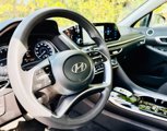 Used 2023 Hyundai Sonata SEL image 2