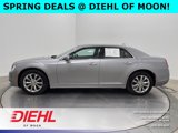 Used 2018 Chrysler 300 Limited w/ Safetytec Plus Group image 4