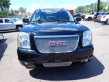 Used 2014 GMC Yukon XL Denali image 2