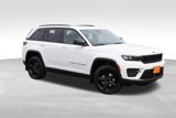 Certified 2024 Jeep Grand Cherokee Altitude image 3