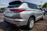 New 2025 Mitsubishi Outlander ES image 5