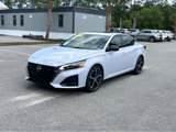 Used 2024 Nissan Altima 2.5 SR w/ SR Premium Package image 3