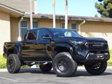 Used 2025 Toyota Tacoma SR5 image 5