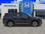 New 2025 Honda Pilot Touring image 3