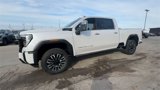 New 2025 GMC Sierra 2500 Denali Ultimate image 4