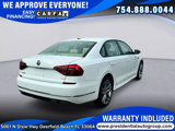 Used 2018 Volkswagen Passat 2.0T R-Line image 5