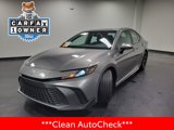 Used 2025 Toyota Camry SE image 4