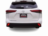 Certified 2023 Toyota Highlander L image 5
