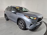Certified 2022 Toyota Highlander XLE image 2