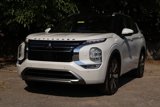New 2025 Mitsubishi Outlander SEL image 3