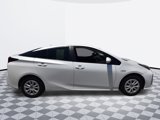 Used 2019 Toyota Prius LE image 4