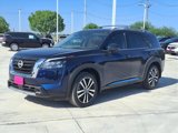 New 2025 Nissan Pathfinder Platinum image 2