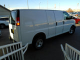 Used 2018 Chevrolet Express 2500 image 4
