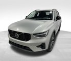 New 2025 Volvo XC40 B5 Ultra w/ Climate Package image 4