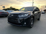 Used 2018 Toyota Highlander SE image 3