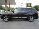 Used 2018 Volkswagen Atlas SE w/ R-Line Package image 3