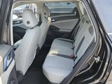 Certified 2024 Volkswagen Taos SE w/ Panoramic Sunroof Package image 6