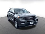 Used 2024 Ford Explorer XLT w/ Equipment Group 202A image 3