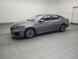 Used 2023 Nissan Altima 2.5 SV image 2