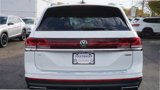 New 2025 Volkswagen Atlas SE image 5