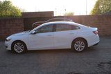 Used 2020 Chevrolet Malibu LT image 2