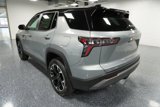 New 2026 Chevrolet Equinox LT w/ Convenience Package II image 2