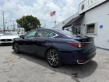 Used 2024 Lexus ES 300h w/ Premium Package image 3