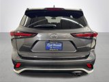 Used 2024 Toyota Highlander XSE image 4