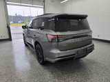 New 2026 INFINITI QX80 Sensory image 3