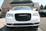 Used 2017 Chrysler 300 Limited image 3