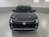 New 2025 Volkswagen Atlas Peak Edition SE image 3