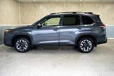 Used 2025 Subaru Forester Premium w/ Convenience Package #2 image 5