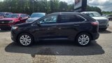 Used 2020 Ford Edge Titanium image 2