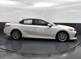 Used 2019 Toyota Camry XLE image 4
