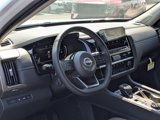 New 2025 Nissan Pathfinder Platinum image 3