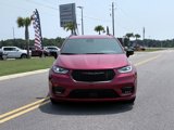 New 2025 Chrysler Pacifica Select w/ Fav Edition Package image 2