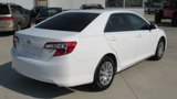 Used 2014 Toyota Camry LE image 6